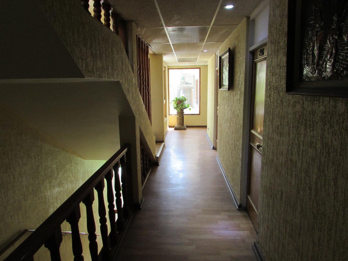 Hotel Plaza Лос Андес Екстериор снимка