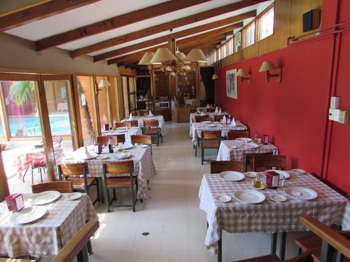 Hotel Plaza Лос Андес Екстериор снимка