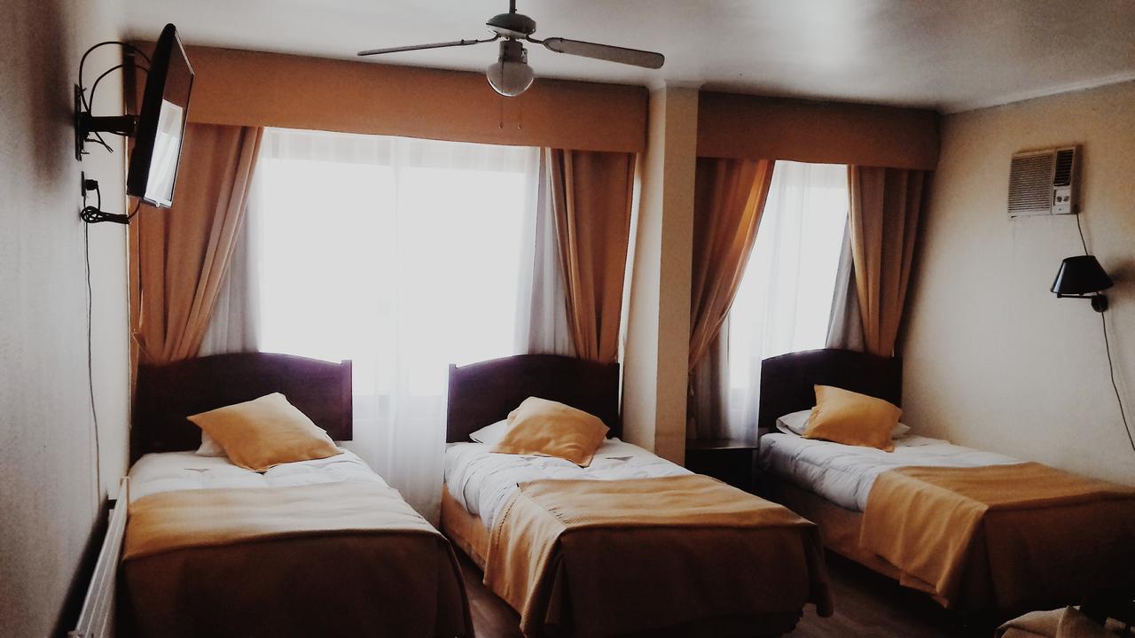 Hotel Plaza Лос Андес Екстериор снимка