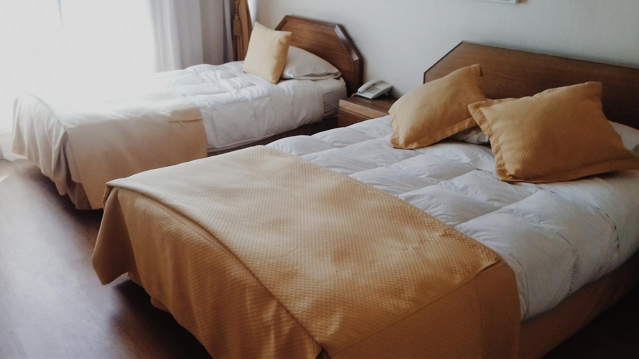 Hotel Plaza Лос Андес Екстериор снимка
