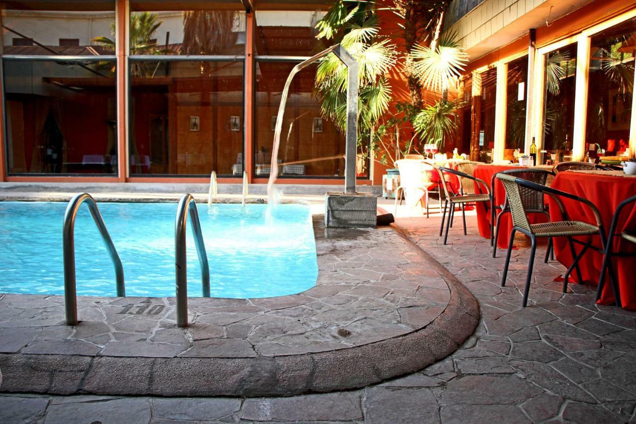 Hotel Plaza Лос Андес Екстериор снимка