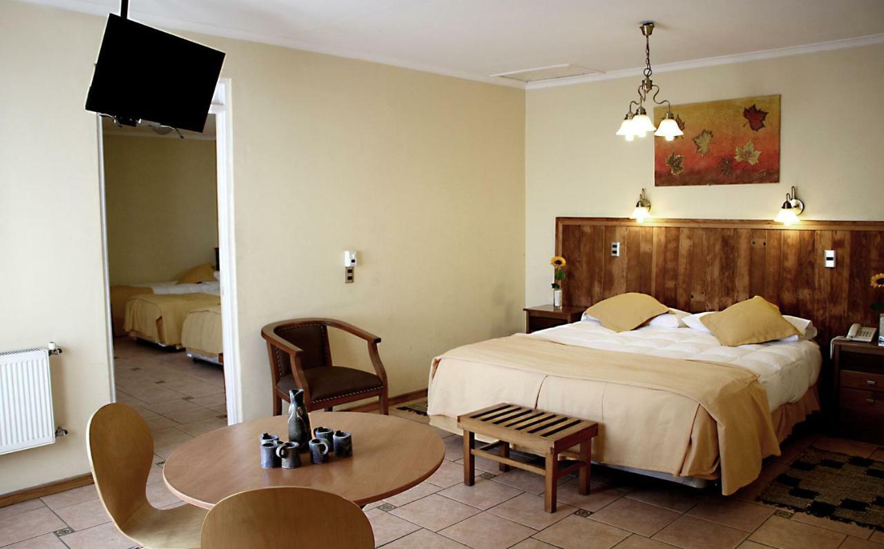 Hotel Plaza Лос Андес Екстериор снимка